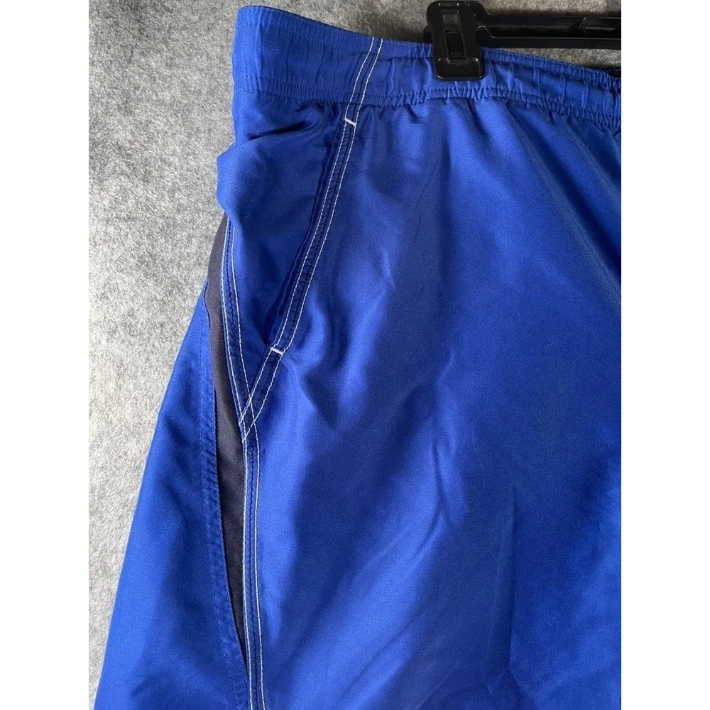 Nike men's blue‎ mesh-lined swim trunks Size L